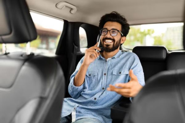Read more about the article Driver on Call Noida: Convenient Travel Solutions at Your Fingertips