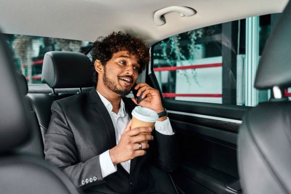Read more about the article Hire Car Driver in Delhi for Premium & Stress-Free Journeys